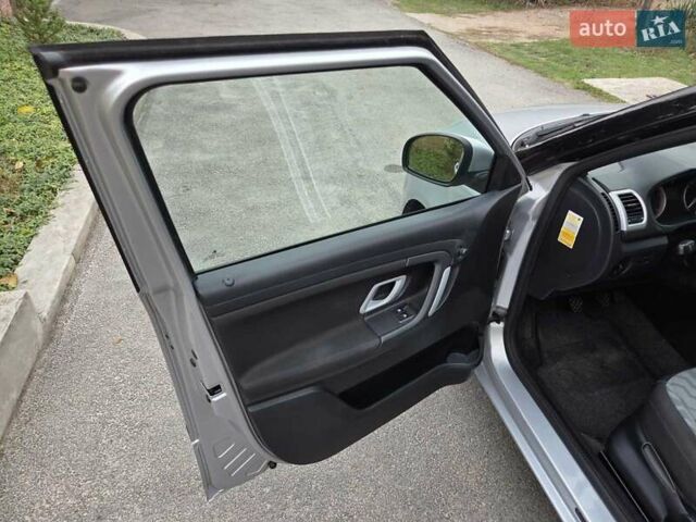 Шкода Фабія, об'ємом двигуна 1.4 л та пробігом 172 тис. км за 6550 $, фото 20 на Automoto.ua