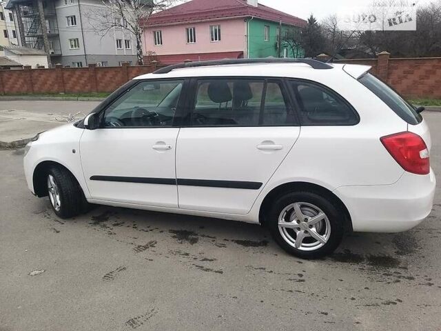 Шкода Фабія, об'ємом двигуна 1.2 л та пробігом 227 тис. км за 4499 $, фото 12 на Automoto.ua