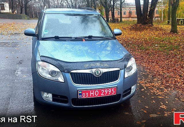 Шкода Фабія, об'ємом двигуна 1.4 л та пробігом 200 тис. км за 5900 $, фото 5 на Automoto.ua