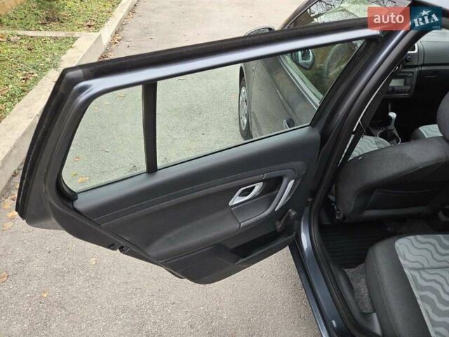 Шкода Фабия, объемом двигателя 1.4 л и пробегом 174 тыс. км за 6350 $, фото 20 на Automoto.ua