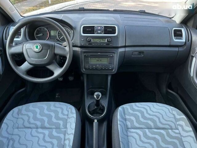 Шкода Фабия, объемом двигателя 1.4 л и пробегом 217 тыс. км за 6300 $, фото 12 на Automoto.ua