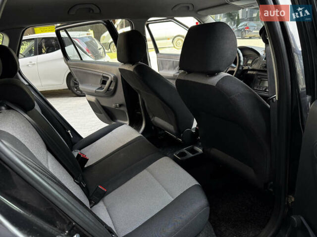 Шкода Фабия, объемом двигателя 1.2 л и пробегом 240 тыс. км за 4450 $, фото 38 на Automoto.ua