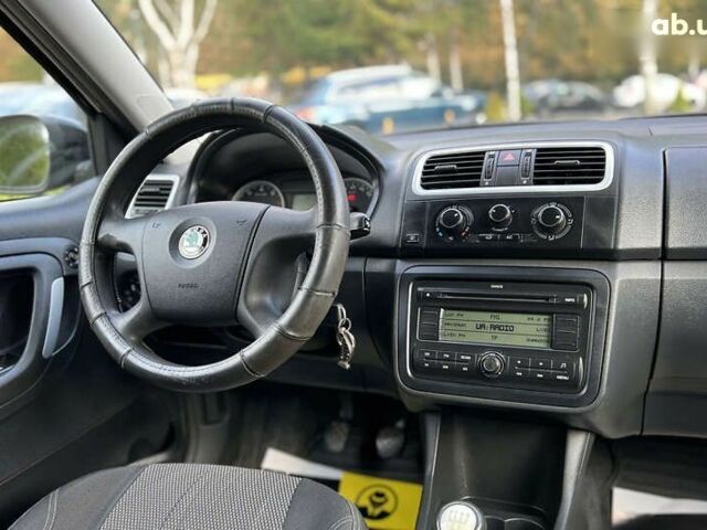 Шкода Фабия, объемом двигателя 1.4 л и пробегом 245 тыс. км за 5200 $, фото 17 на Automoto.ua