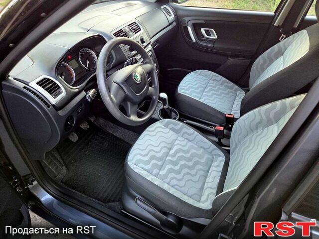 Шкода Фабия, объемом двигателя 1.4 л и пробегом 174 тыс. км за 6550 $, фото 8 на Automoto.ua