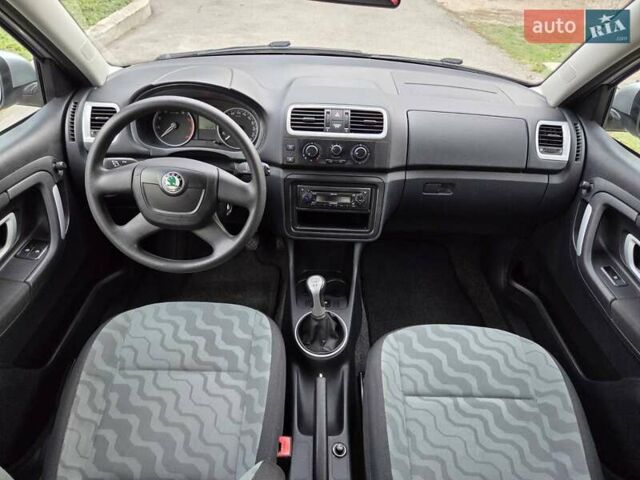 Шкода Фабія, об'ємом двигуна 1.4 л та пробігом 172 тис. км за 6550 $, фото 12 на Automoto.ua
