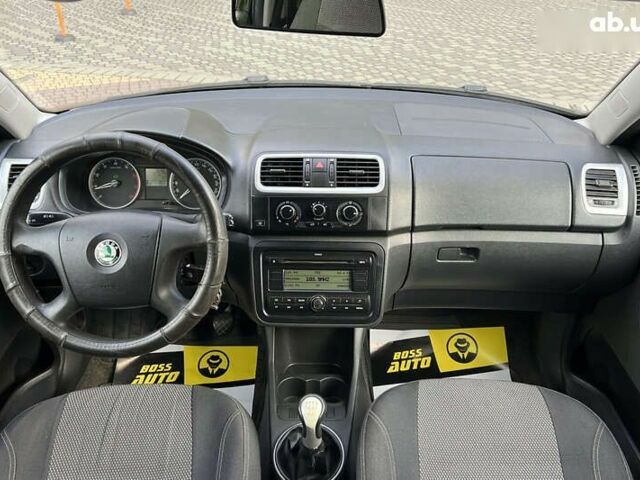 Шкода Фабия, объемом двигателя 1.4 л и пробегом 245 тыс. км за 5200 $, фото 9 на Automoto.ua