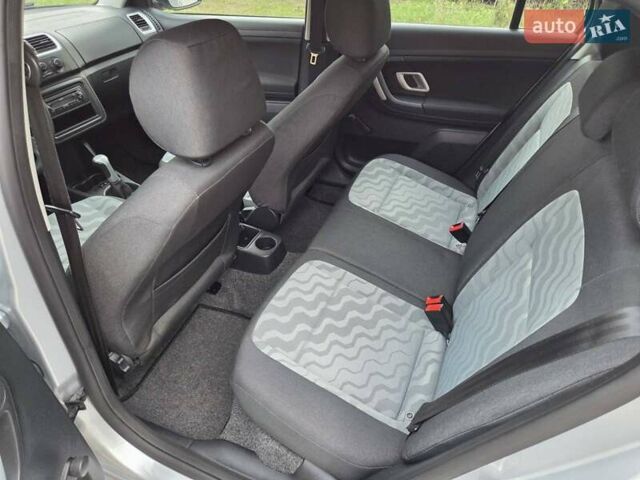 Шкода Фабія, об'ємом двигуна 1.4 л та пробігом 172 тис. км за 6550 $, фото 19 на Automoto.ua