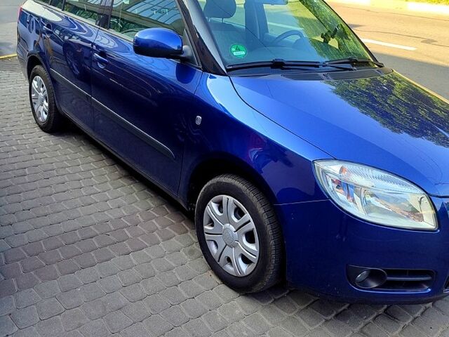Шкода Фабия, объемом двигателя 1.4 л и пробегом 192 тыс. км за 5800 $, фото 7 на Automoto.ua