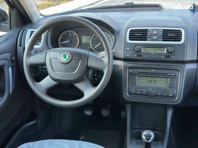 Шкода Фабия, объемом двигателя 1.4 л и пробегом 217 тыс. км за 6300 $, фото 13 на Automoto.ua