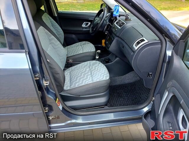 Шкода Фабія, об'ємом двигуна 1.4 л та пробігом 190 тис. км за 5800 $, фото 8 на Automoto.ua