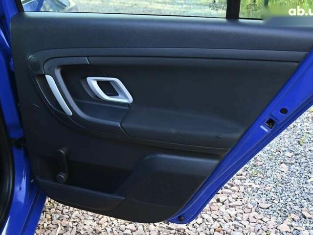 Шкода Фабія, об'ємом двигуна 1.4 л та пробігом 178 тис. км за 5950 $, фото 26 на Automoto.ua