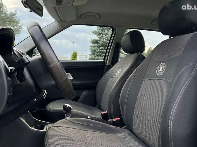 Шкода Фабия, объемом двигателя 1.4 л и пробегом 245 тыс. км за 5200 $, фото 8 на Automoto.ua