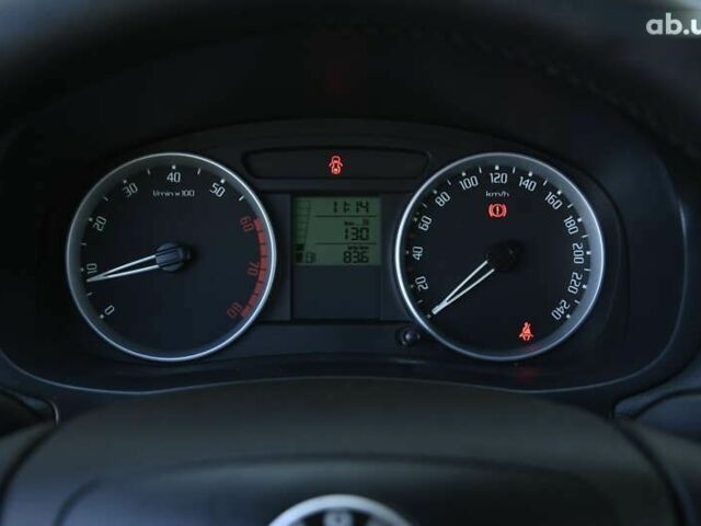 Шкода Фабия, объемом двигателя 1.4 л и пробегом 235 тыс. км за 5800 $, фото 21 на Automoto.ua