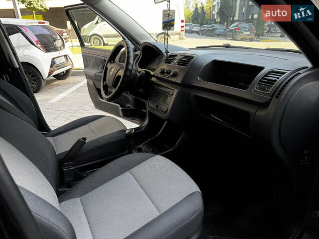 Шкода Фабия, объемом двигателя 1.2 л и пробегом 240 тыс. км за 4450 $, фото 39 на Automoto.ua