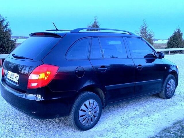 Шкода Фабия, объемом двигателя 1.2 л и пробегом 296 тыс. км за 5000 $, фото 4 на Automoto.ua