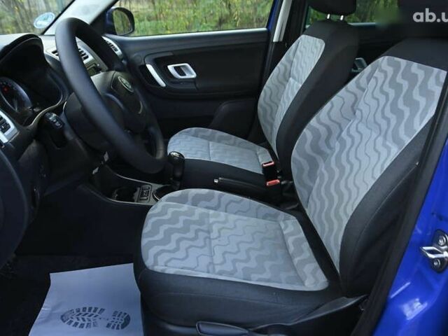 Шкода Фабія, об'ємом двигуна 1.4 л та пробігом 178 тис. км за 5950 $, фото 17 на Automoto.ua