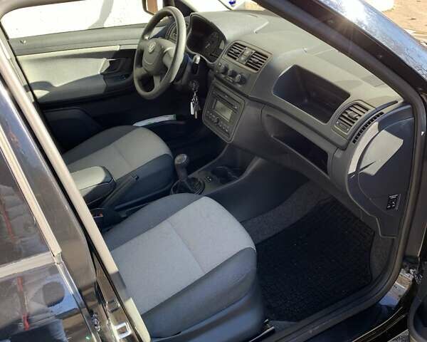 Шкода Фабия, объемом двигателя 1.2 л и пробегом 160 тыс. км за 5300 $, фото 11 на Automoto.ua