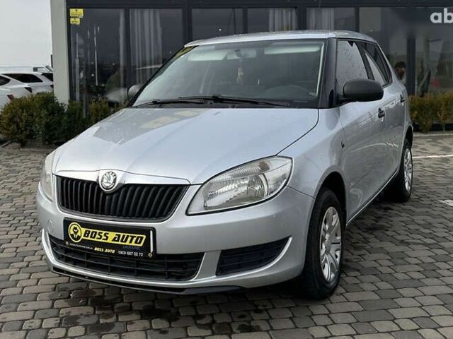 Шкода Фабия, объемом двигателя 1.6 л и пробегом 283 тыс. км за 5800 $, фото 2 на Automoto.ua