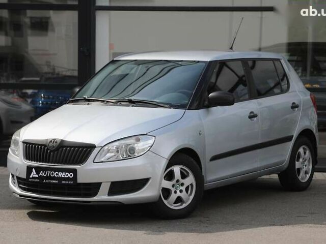 Шкода Фабія, об'ємом двигуна 1.6 л та пробігом 220 тис. км за 6600 $, фото 2 на Automoto.ua