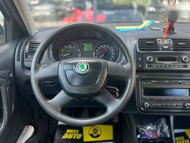 Шкода Фабия, объемом двигателя 1.2 л и пробегом 116 тыс. км за 7500 $, фото 9 на Automoto.ua