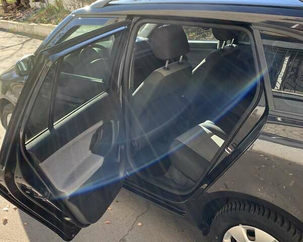 Шкода Фабия, объемом двигателя 1.2 л и пробегом 160 тыс. км за 5300 $, фото 1 на Automoto.ua