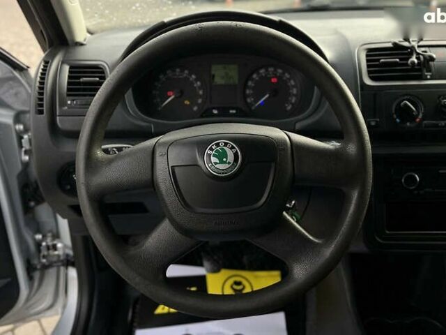 Шкода Фабия, объемом двигателя 1.6 л и пробегом 283 тыс. км за 5800 $, фото 8 на Automoto.ua