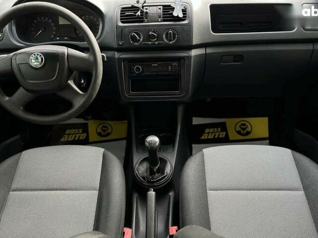 Шкода Фабия, объемом двигателя 1.6 л и пробегом 283 тыс. км за 5800 $, фото 9 на Automoto.ua