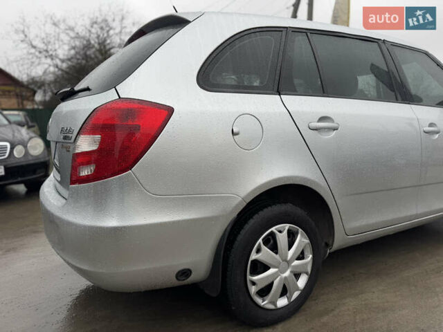 Шкода Фабія, об'ємом двигуна 1.4 л та пробігом 234 тис. км за 4250 $, фото 8 на Automoto.ua