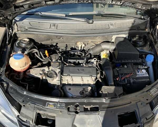 Шкода Фабия, объемом двигателя 1.2 л и пробегом 160 тыс. км за 5300 $, фото 2 на Automoto.ua