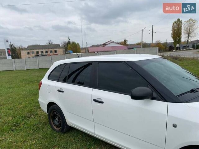 Шкода Фабія, об'ємом двигуна 1.6 л та пробігом 274 тис. км за 5300 $, фото 1 на Automoto.ua