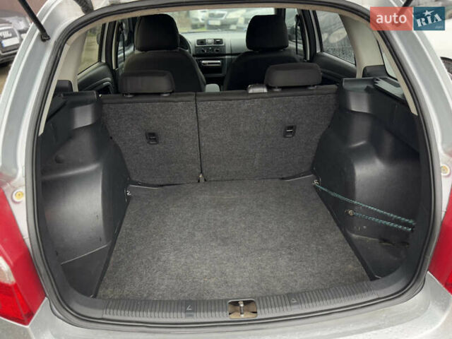 Шкода Фабія, об'ємом двигуна 1.4 л та пробігом 234 тис. км за 4250 $, фото 21 на Automoto.ua