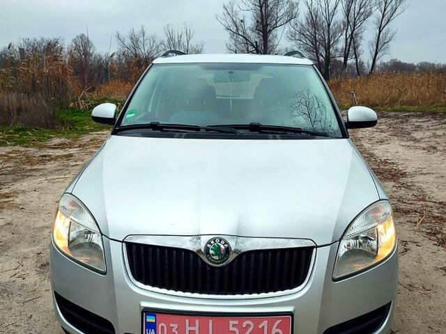 Шкода Фабія, об'ємом двигуна 1.6 л та пробігом 157 тис. км за 6450 $, фото 2 на Automoto.ua