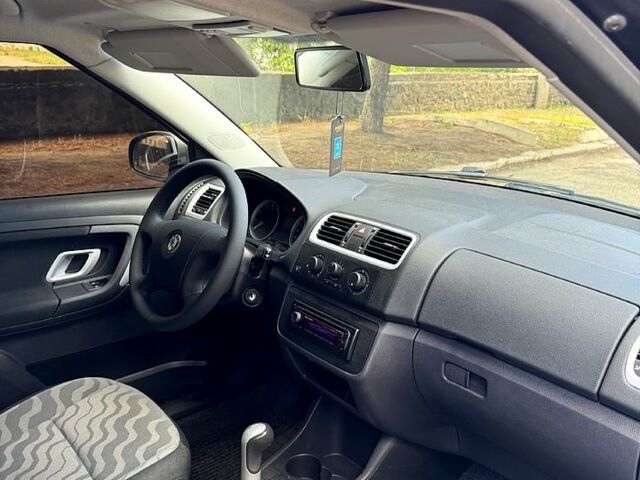 Шкода Фабія, об'ємом двигуна 1.6 л та пробігом 204 тис. км за 6100 $, фото 5 на Automoto.ua