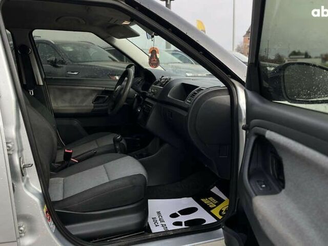 Шкода Фабия, объемом двигателя 1.6 л и пробегом 283 тыс. км за 5800 $, фото 19 на Automoto.ua