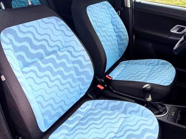 Шкода Фабія, об'ємом двигуна 1.6 л та пробігом 157 тис. км за 6450 $, фото 5 на Automoto.ua