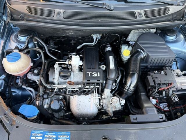 Шкода Фабия, объемом двигателя 1.2 л и пробегом 199 тыс. км за 5000 $, фото 23 на Automoto.ua