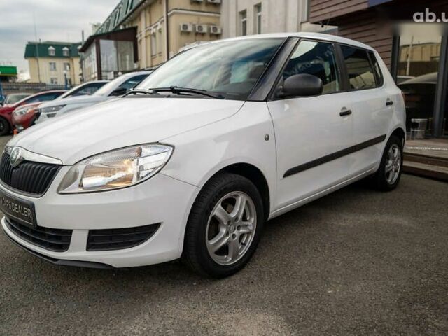 Шкода Фабія, об'ємом двигуна 1.2 л та пробігом 286 тис. км за 4300 $, фото 2 на Automoto.ua