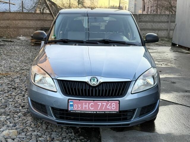 Шкода Фабия, объемом двигателя 1.2 л и пробегом 199 тыс. км за 5000 $, фото 1 на Automoto.ua