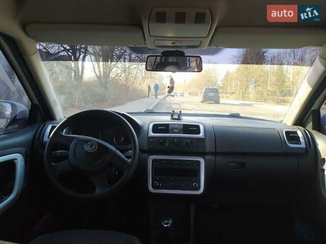 Шкода Фабия, объемом двигателя 1.2 л и пробегом 222 тыс. км за 5500 $, фото 6 на Automoto.ua