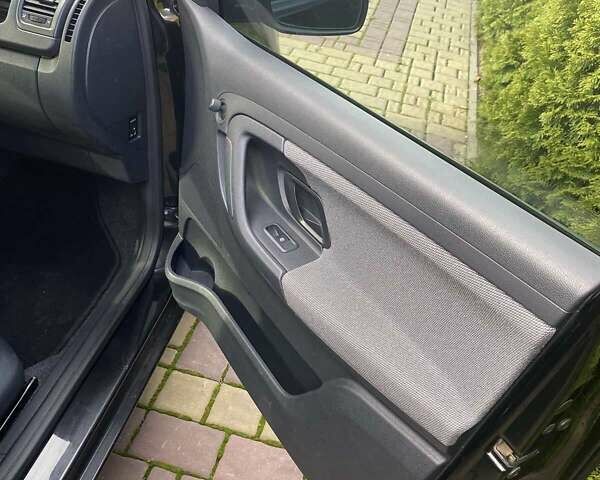 Шкода Фабия, объемом двигателя 1.2 л и пробегом 136 тыс. км за 5400 $, фото 9 на Automoto.ua