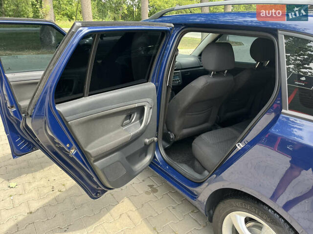 Шкода Фабия, объемом двигателя 1.2 л и пробегом 240 тыс. км за 5800 $, фото 7 на Automoto.ua