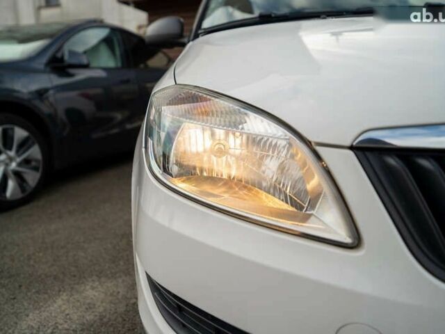 Шкода Фабія, об'ємом двигуна 1.2 л та пробігом 286 тис. км за 4300 $, фото 6 на Automoto.ua