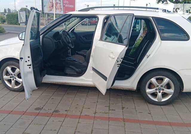 Шкода Фабия, объемом двигателя 1.2 л и пробегом 244 тыс. км за 4600 $, фото 37 на Automoto.ua