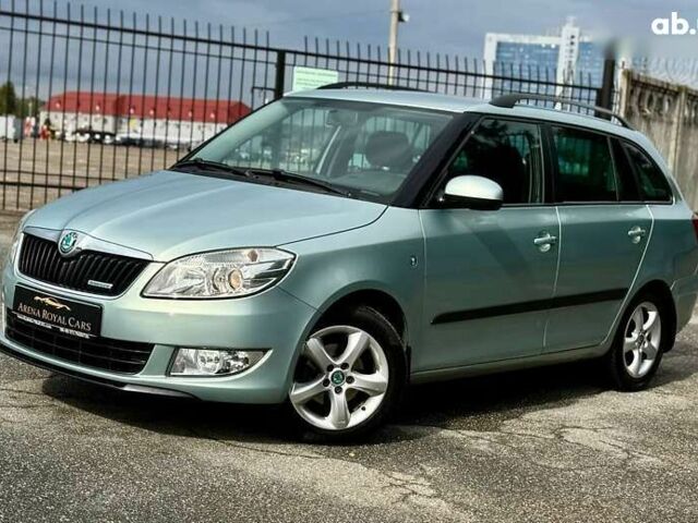 Шкода Фабия, объемом двигателя 1.2 л и пробегом 151 тыс. км за 6700 $, фото 4 на Automoto.ua