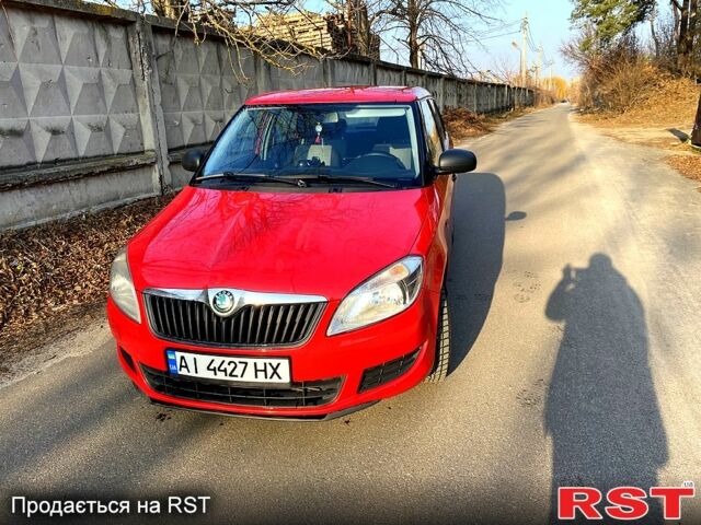 Шкода Фабия, объемом двигателя 1.6 л и пробегом 214 тыс. км за 4750 $, фото 1 на Automoto.ua