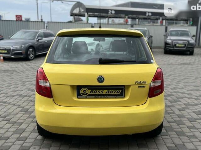 Шкода Фабия, объемом двигателя 1.2 л и пробегом 173 тыс. км за 5990 $, фото 2 на Automoto.ua