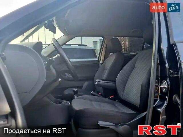 Шкода Фабия, объемом двигателя 1.2 л и пробегом 193 тыс. км за 5100 $, фото 7 на Automoto.ua