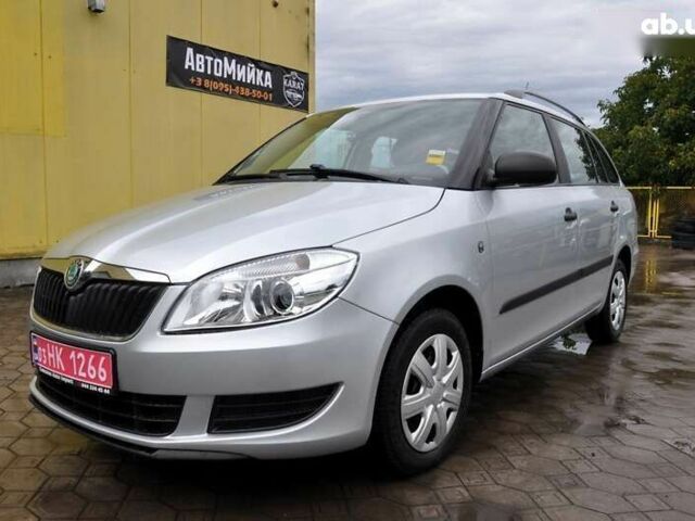 Шкода Фабия, объемом двигателя 1.2 л и пробегом 161 тыс. км за 5400 $, фото 1 на Automoto.ua