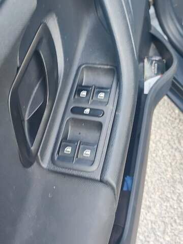 Шкода Фабія, об'ємом двигуна 1.6 л та пробігом 291 тис. км за 6300 $, фото 7 на Automoto.ua