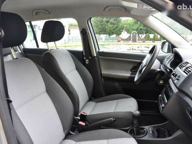 Шкода Фабия, объемом двигателя 1.2 л и пробегом 161 тыс. км за 5400 $, фото 27 на Automoto.ua